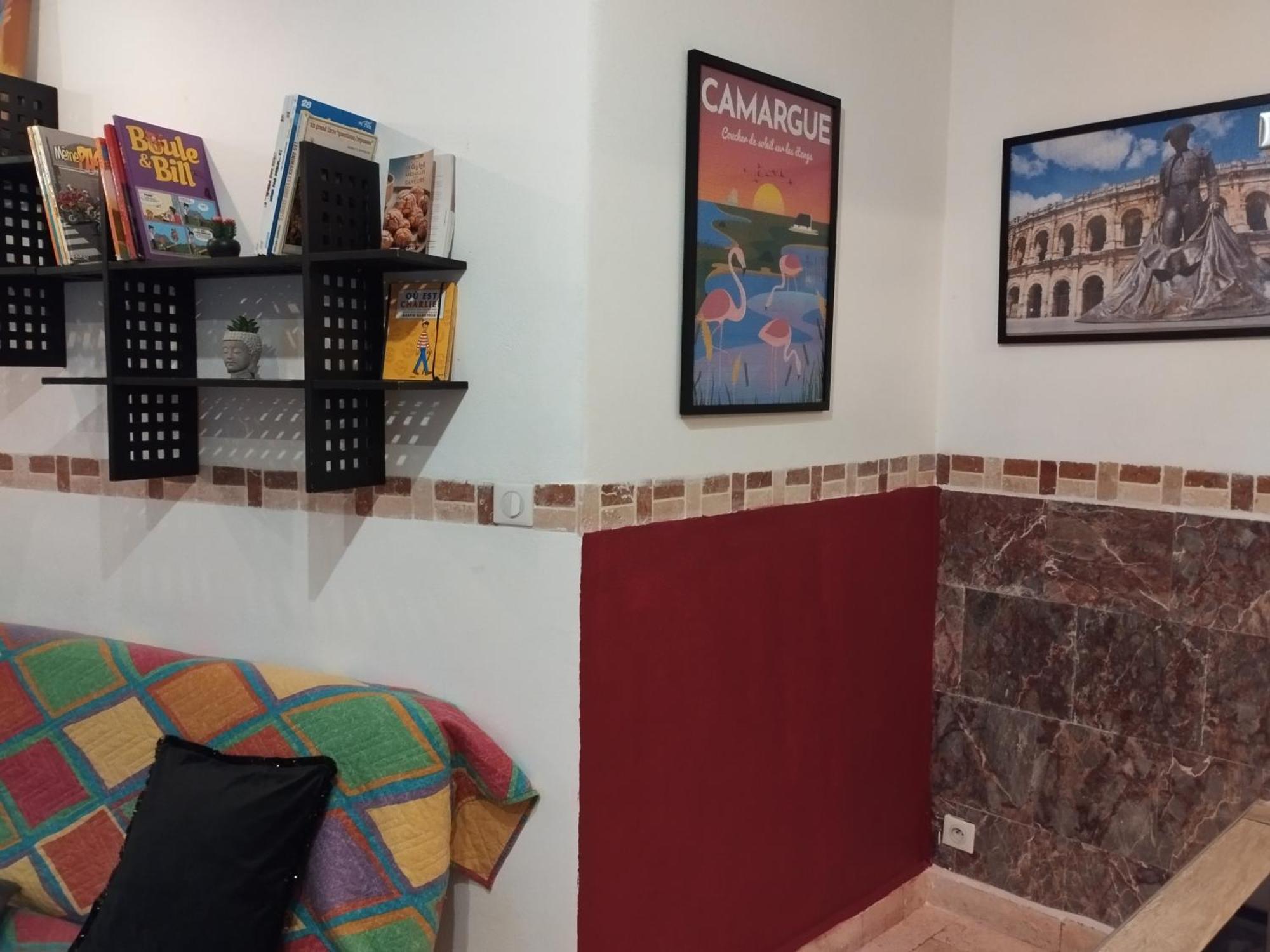Tres Bel Appartement Cosy Et Chaleureux A Nîmes Extérieur photo